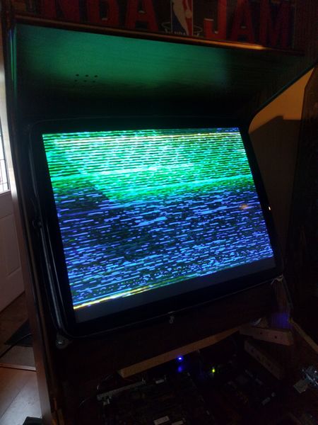 File:Neogeo-monitor-240p.jpg
